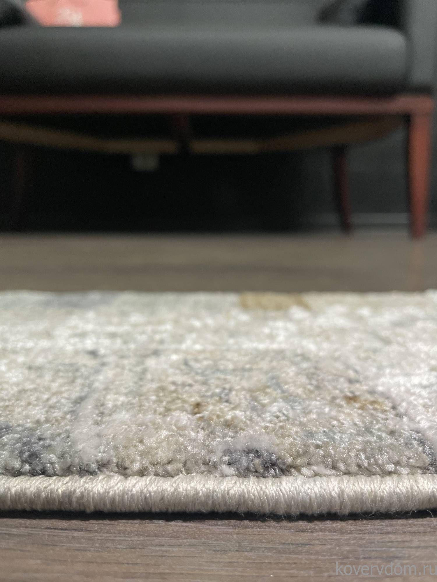 Ковер INDIRA L0605A LIGHT GRAY Ковер INDIRA L0605A LIGHT GRAY