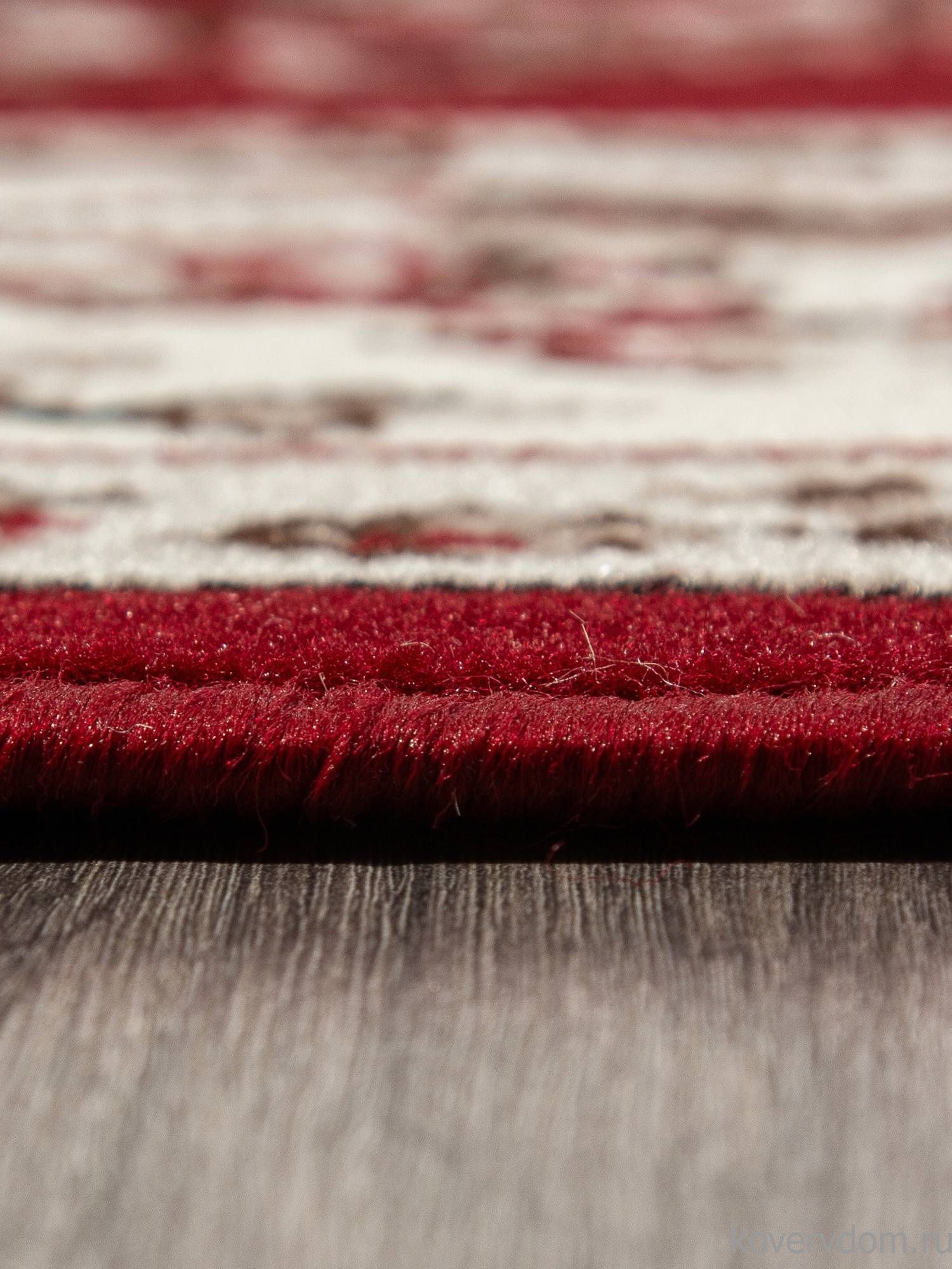 Ковер GAVANA D285 RED